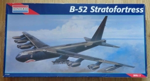 B-52 Stratofortress, 1:72 Scale, Monogram 5709, model plastikowy