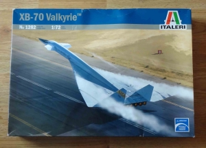 XB-70 Valkyrie, scale 1:72, Italeri No 1282, model plastikowy
