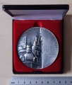 Medal 100-lecie obecności Matki Zbawiciela Redemptoris Mater.jpg