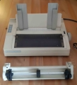 Commodore 64. Drukarka MPS 1230 z taśmami.jpg