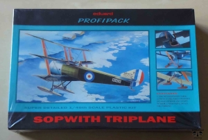 Sopwith Triplane with skies, 1/48th scale, Eduard Profipack 8073, model plastikowy