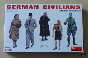German Civilians, VW II Military Miniatures Series, 1:35, MiniArt 35086, model plastikowy