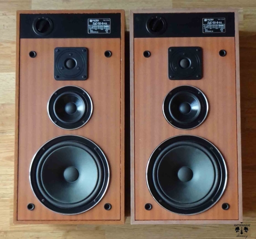 Unitra Tonsil ZgC-50-8-44, kolumny głośnikowe.jpg